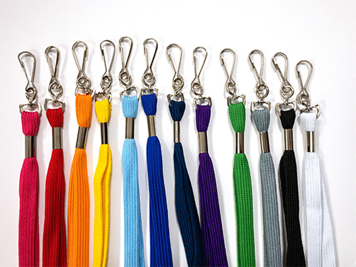 <b>DESTOCKAGE  Tours de cou badges<b>